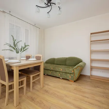 Spacious And Bright Near Metro Wilanowska By Renters 公寓 华沙